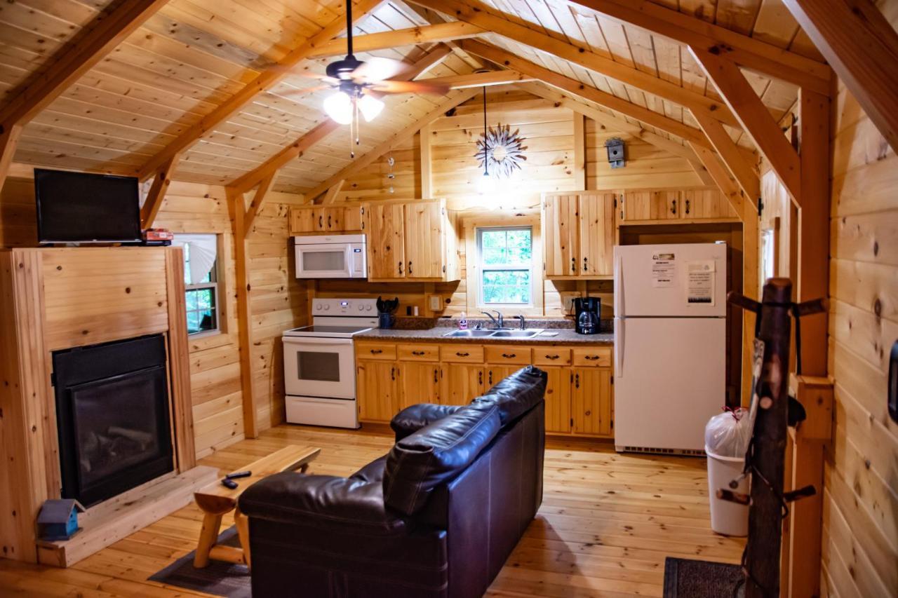 Avenwood Cabins Логан Экстерьер фото